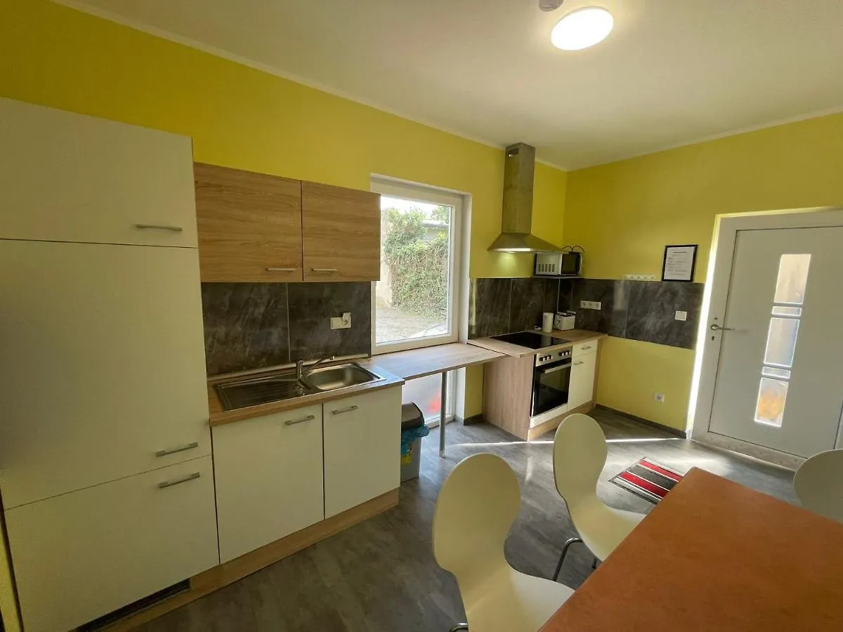 Misburg Wohnungsglueck Hannover 0*,  Duitsland